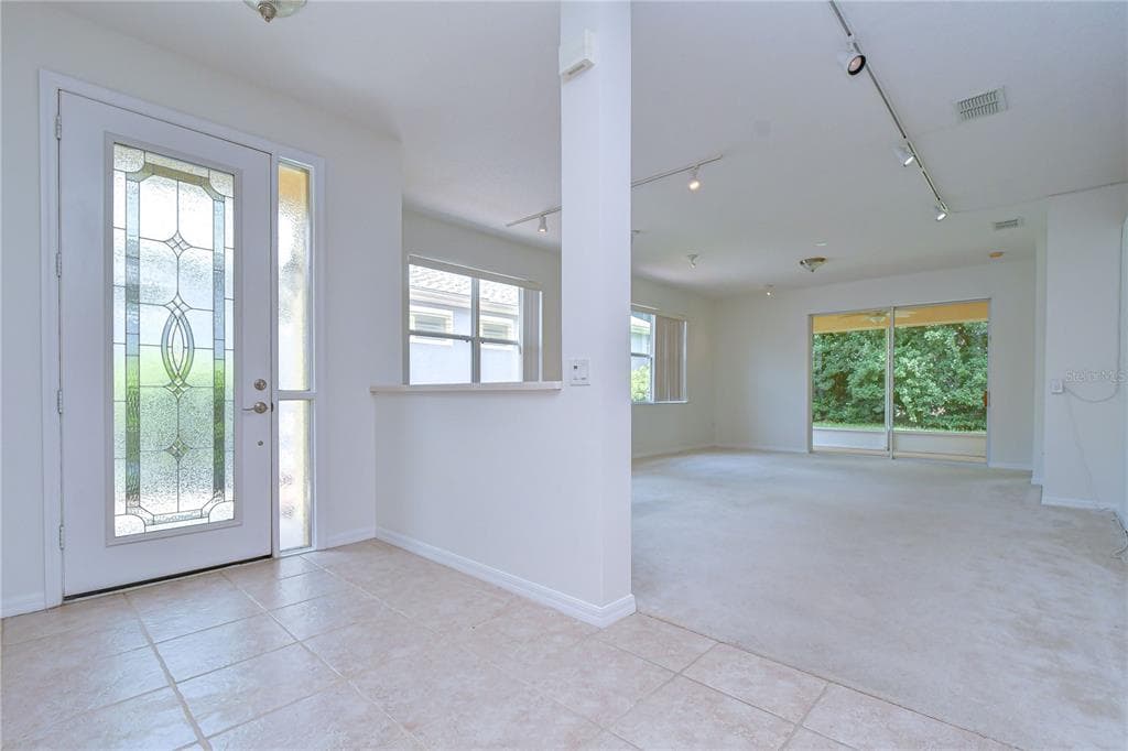 8049 SANGUINELLI ROAD, LAND O LAKES, FL 34637 — zdjęcie 5
