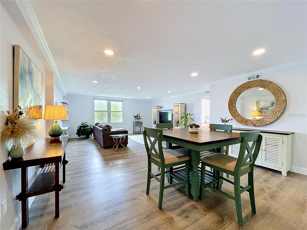 4651 1ST STREET NE # 311, ST PETERSBURG, FL 33703 — zdjęcie 5