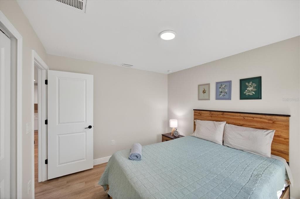 12114 CLARENDON AVENUE, PORT CHARLOTTE, FL 33981 — zdjęcie 4