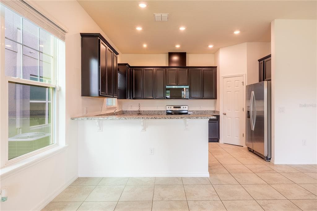 2247 WHITE FEATHER LOOP, OAKLAND, FL 34787 — zdjęcie 5