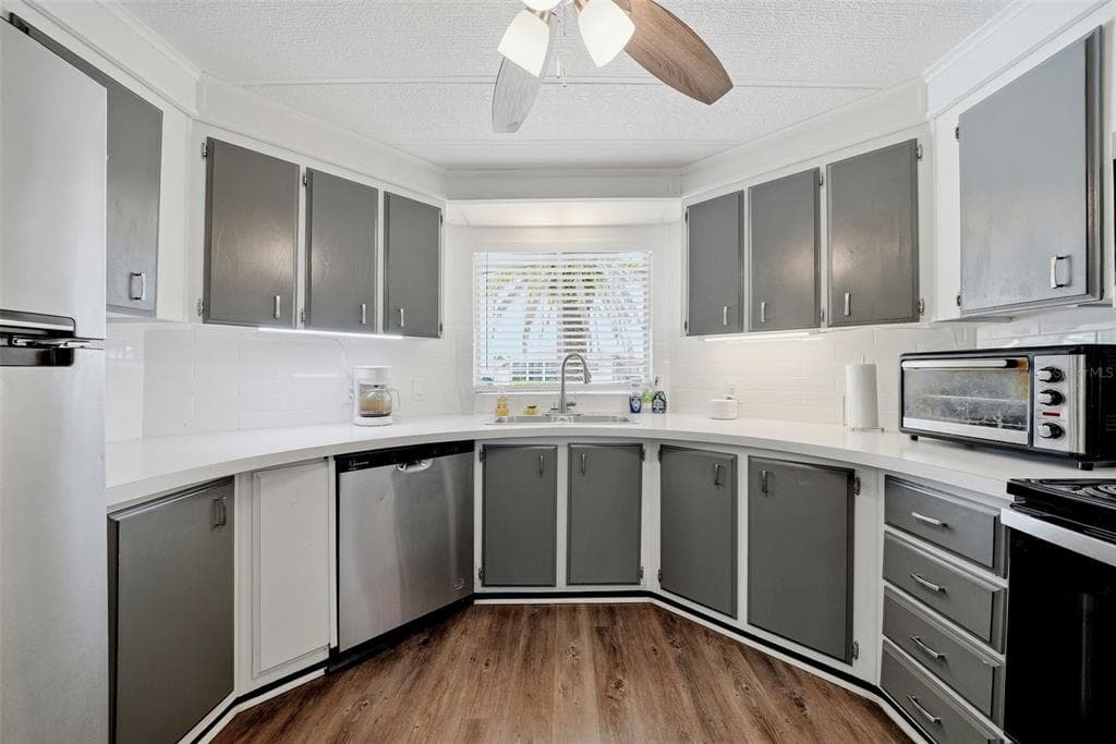7323 GRAND PINE DRIVE, HUDSON, FL 34667 — zdjęcie 5