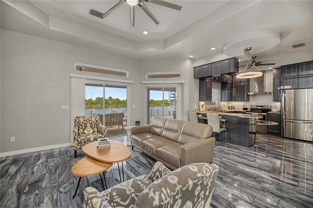 13525 GREENCASTLE AVENUE, PORT CHARLOTTE, FL 33981 — zdjęcie 3