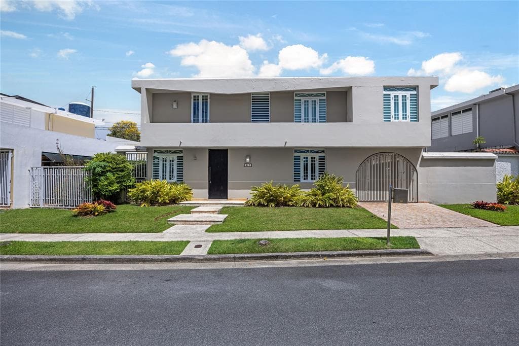 Calle 6 H17 TINTILLO GARDENS, GUAYNABO, PR 00966