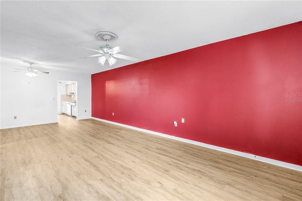 5729 13TH AVENUE N # 102D, ST PETERSBURG, FL 33710 — zdjęcie 4