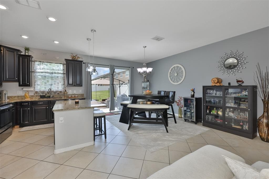 6370 TORRINGTON CIRCLE, LAKELAND, FL 33811 — zdjęcie 4