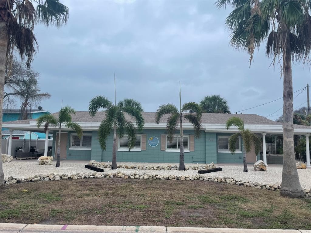 720 E GULF BOULEVARD # B, INDIAN ROCKS BEACH, FL 33785 — zdjęcie 2