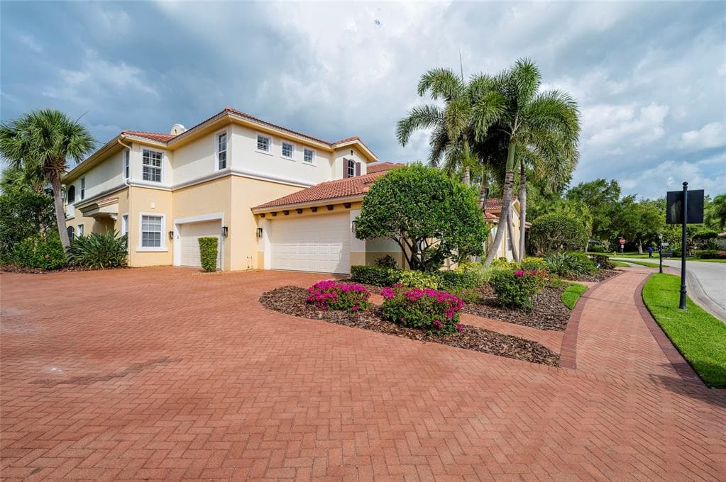 9453 NE DISCOVERY TERRACE # 201C, BRADENTON, FL 34212