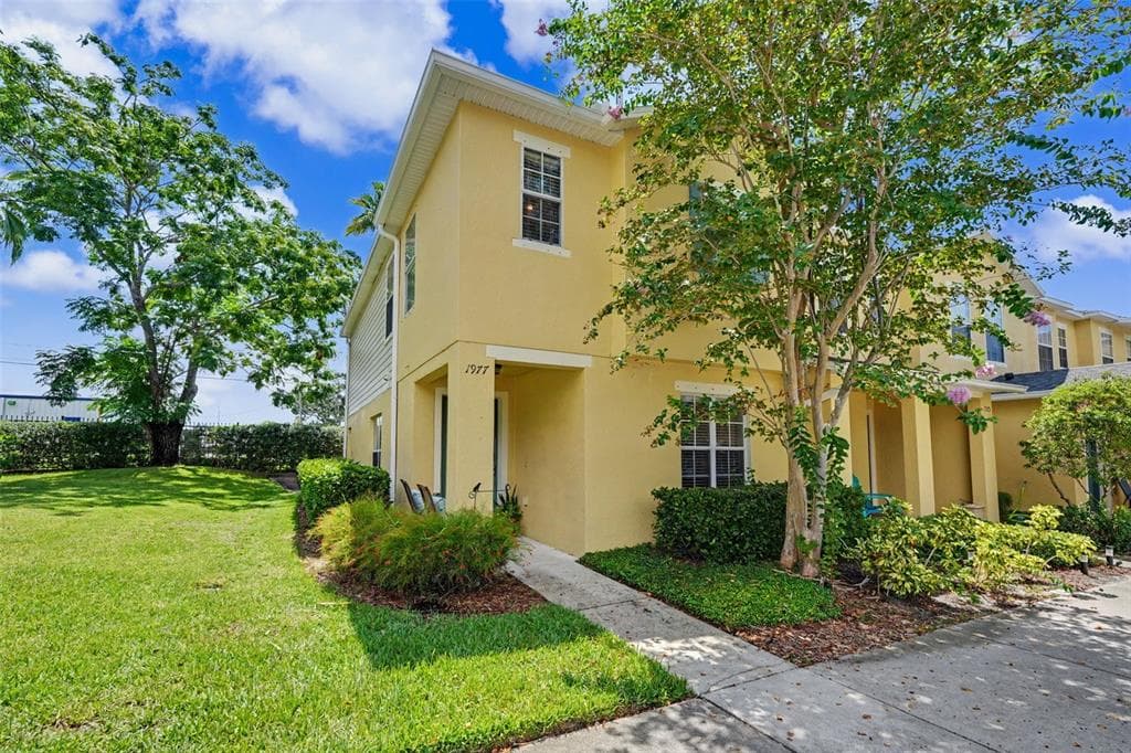 1977 SEARAY SHORE DRIVE, CLEARWATER, FL 33763 — zdjęcie 2