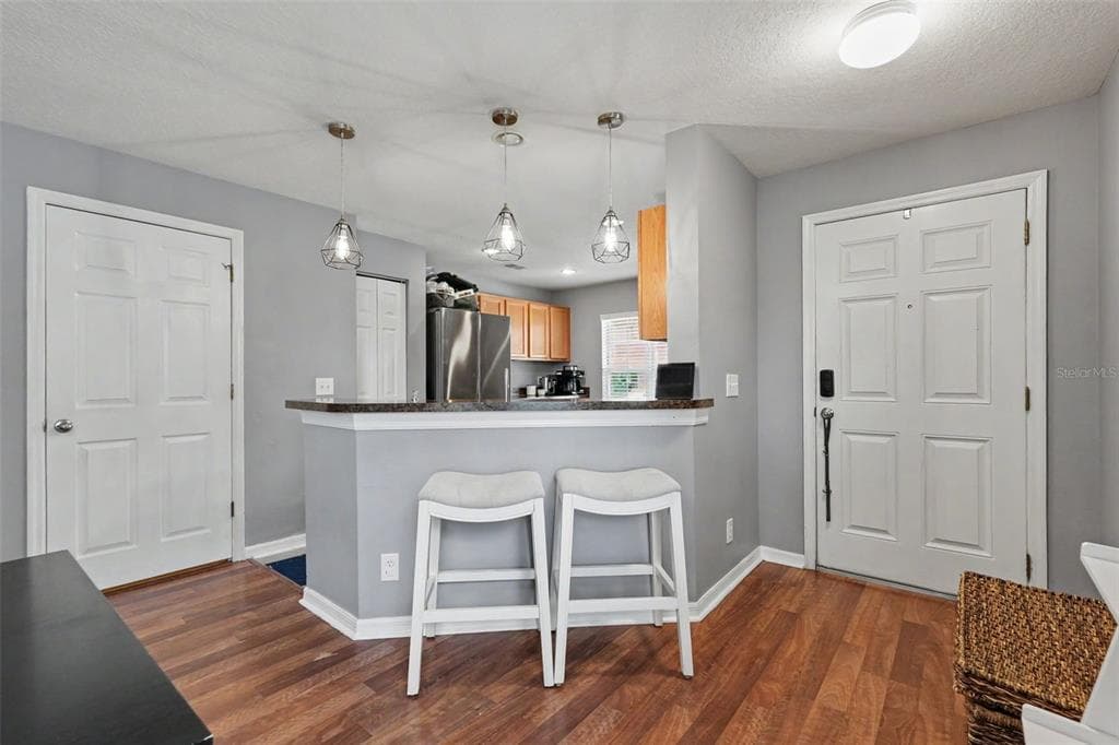 1977 SEARAY SHORE DRIVE, CLEARWATER, FL 33763 — zdjęcie 4