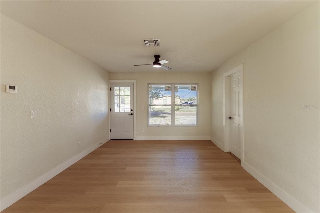 842 43RD STREET S, ST PETERSBURG, FL 33711 — zdjęcie 4