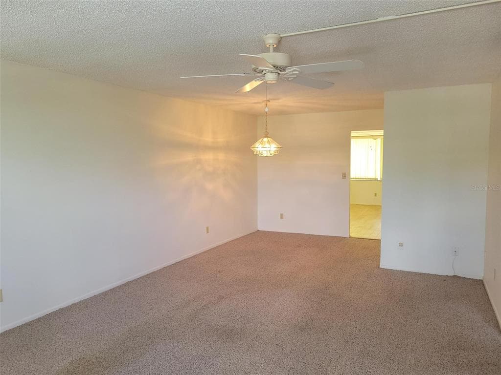 4890 BAY STREET NE # 336, ST PETERSBURG, FL 33703 — zdjęcie 4