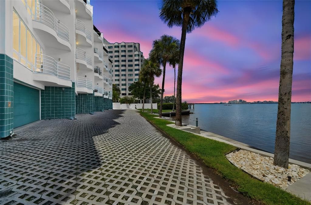 4950 BAYSHORE BOULEVARD # 30, TAMPA, FL 33611 — zdjęcie 2