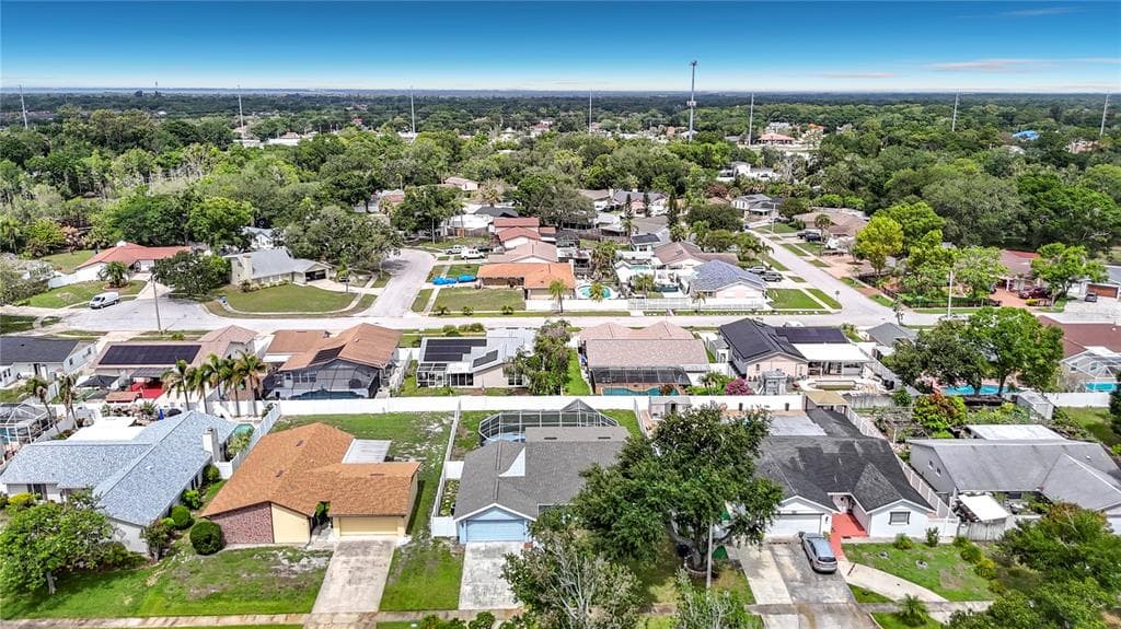 7010 COBBLEWOOD COURT, TAMPA, FL 33615 — zdjęcie 3