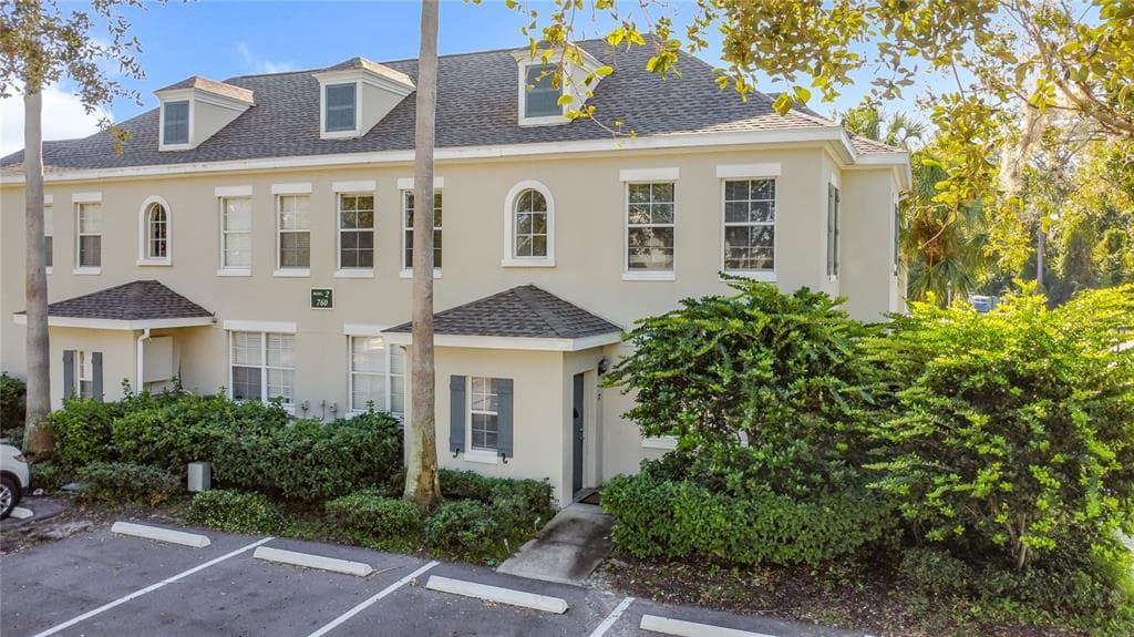 760 SIENA PALM DRIVE # 205, KISSIMMEE, FL 34747