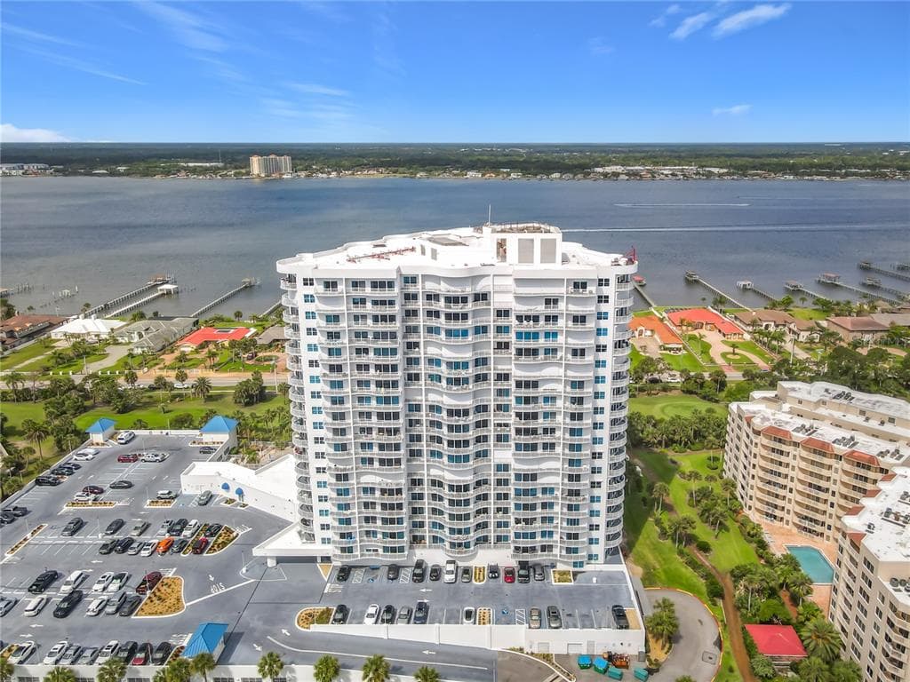 2 OCEANS WEST BLVD # 300, DAYTONA BEACH SHORES, FL 32118
