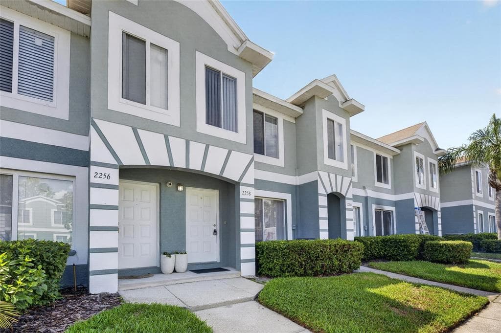 2258 FLUORSHIRE DRIVE, BRANDON, FL 33511