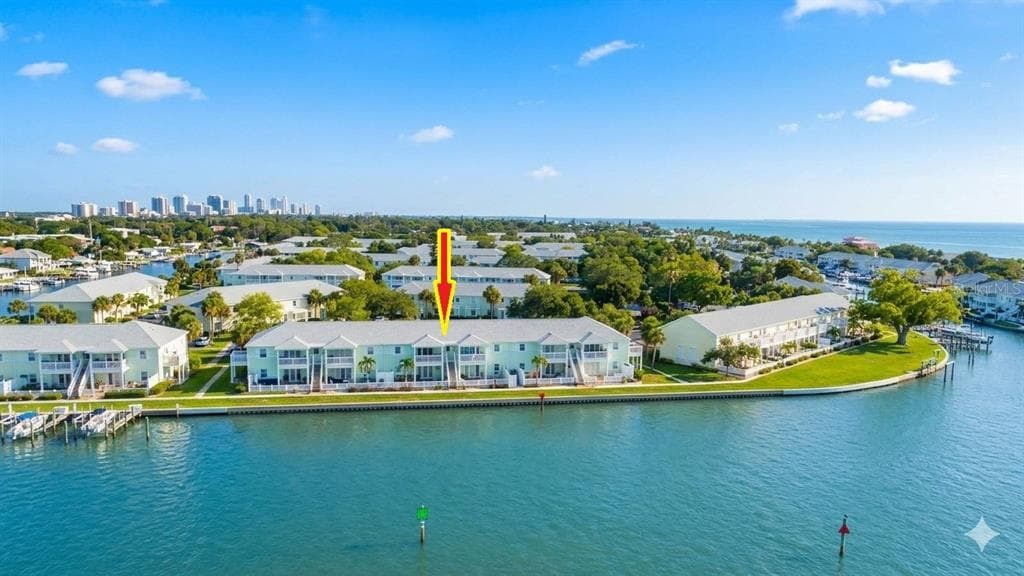 5282 BEACH DRIVE SE # APT D, ST PETERSBURG, FL 33705