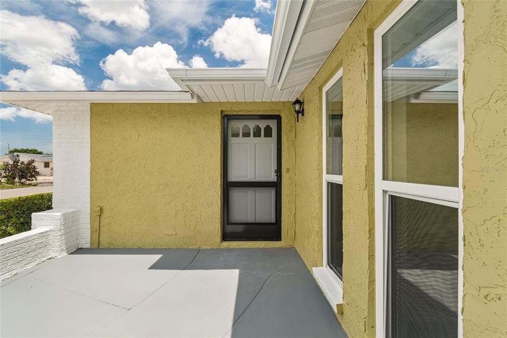 11130 TAMARIX AVE, PORT RICHEY, FL 34668 — zdjęcie 2