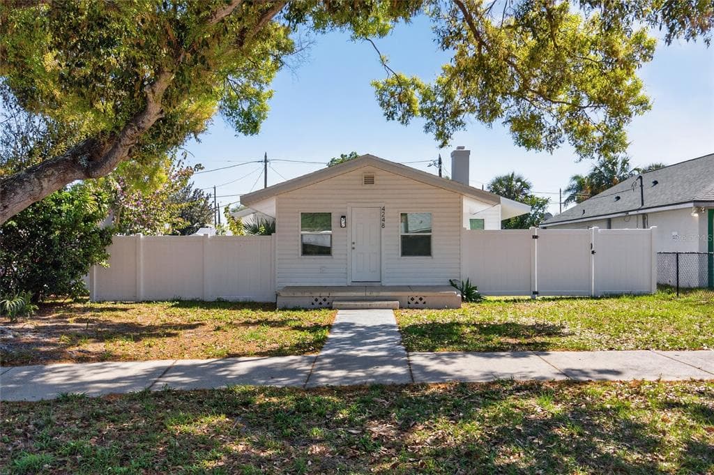 4248 4TH AVENUE S, ST PETERSBURG, FL 33711 — zdjęcie 3