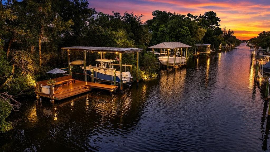 820 SAND PINE DRIVE NE, ST PETERSBURG, FL 33703 — zdjęcie 4