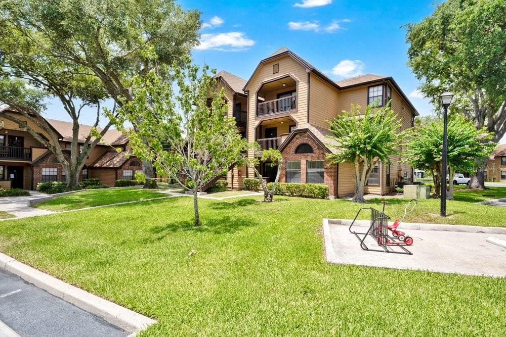 360 LAKE ONTARIO COURT # 104, ALTAMONTE SPRINGS, FL 32701 — zdjęcie 2