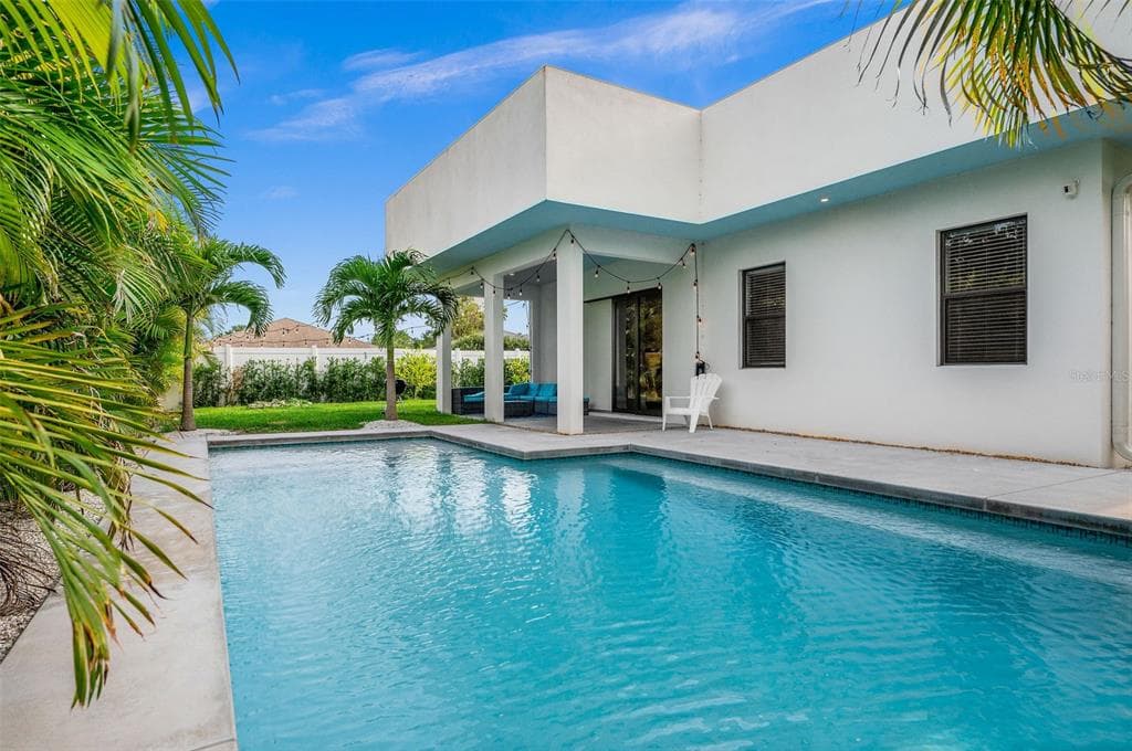 5351 MOELLER AVENUE, SARASOTA, FL 34233 — zdjęcie 2