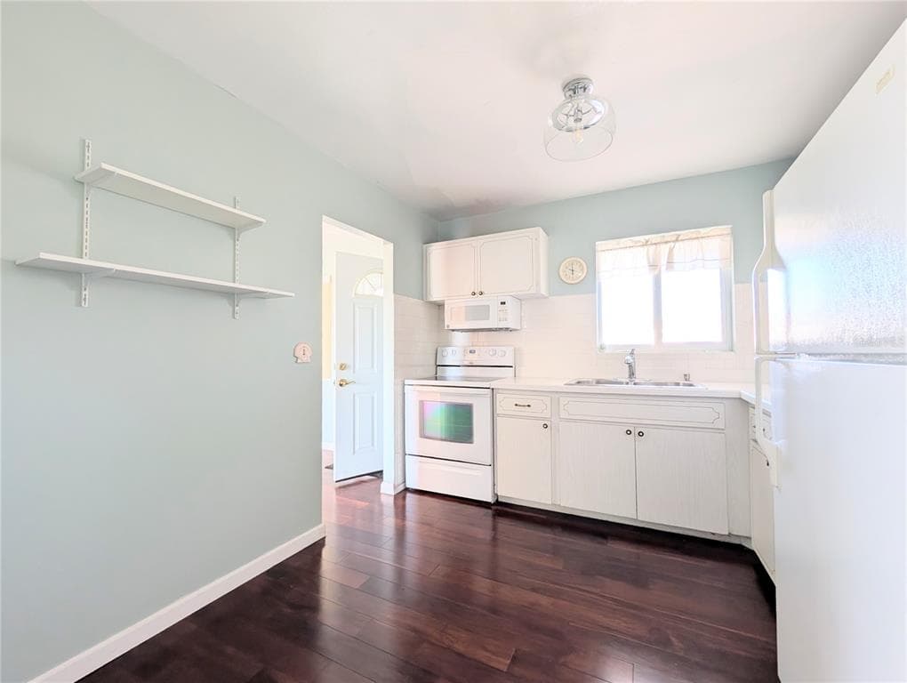 5922 GARDEN LANE # A31, BRADENTON, FL 34207 — zdjęcie 4