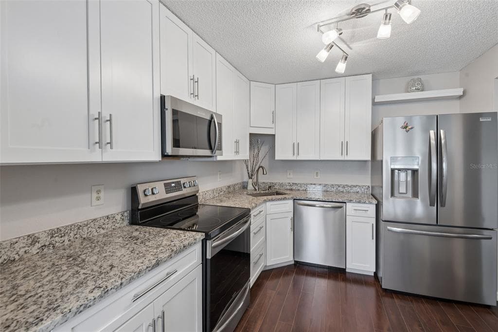 5727 BISCAYNE COURT # 209, NEW PORT RICHEY, FL 34652 — zdjęcie 4