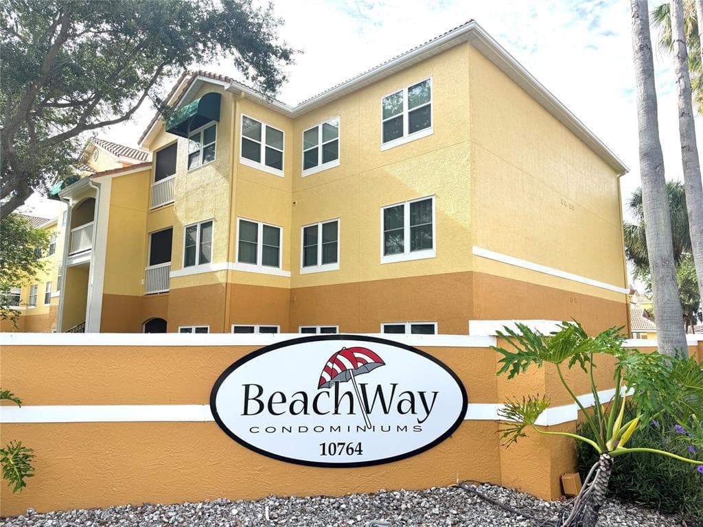 10764 70TH AVENUE # #1201, SEMINOLE, FL 33772