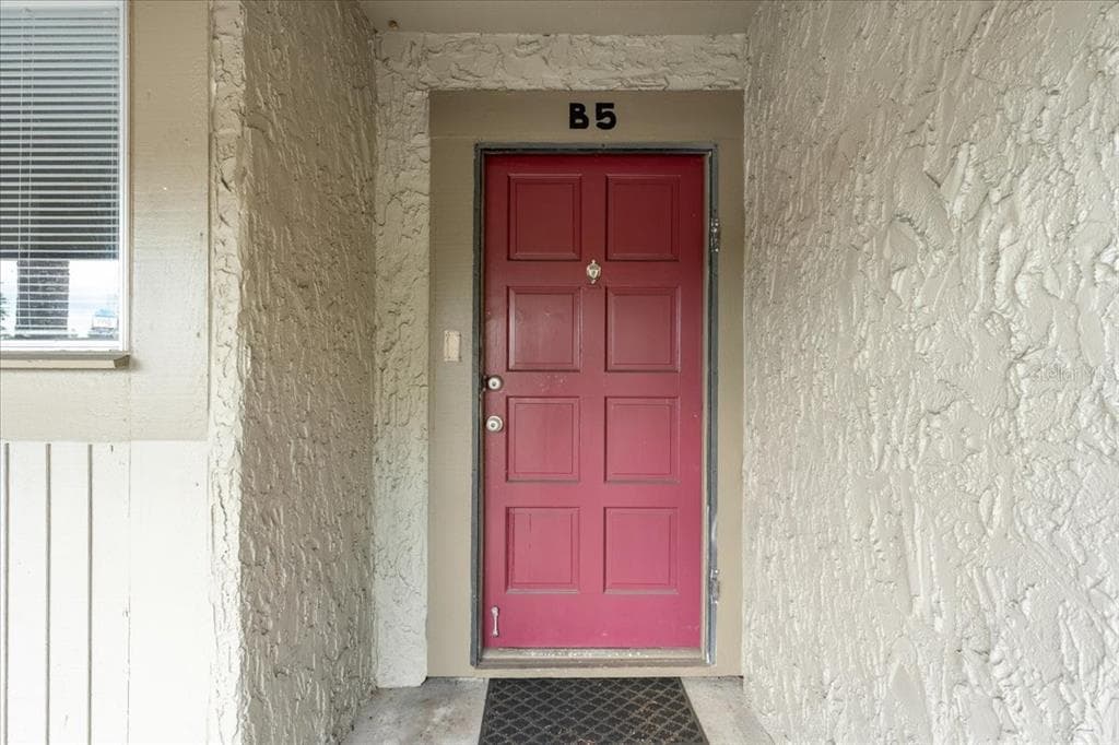 6332 NEWTOWN CIRCLE # 32B5, TAMPA, FL 33615 — zdjęcie 4
