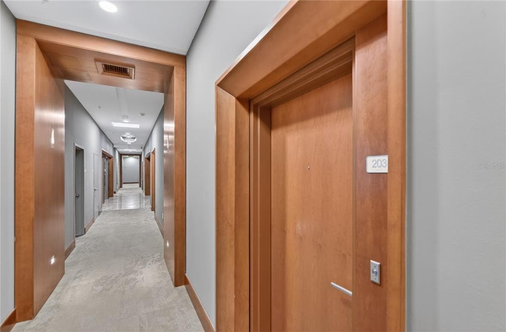 31 SE 5TH STREET # 203, MIAMI, FL 33131 — zdjęcie 4