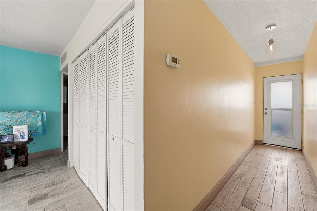 33 S GULFSTREAM AVENUE # 404, SARASOTA, FL 34236 — zdjęcie 4