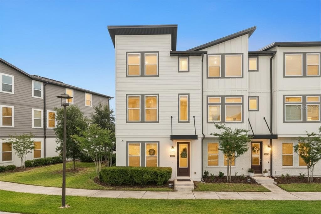 12551 WILLSTATTER AVENUE, ORLANDO, FL 32827