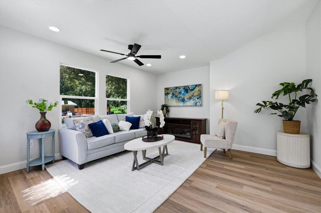7206 RHODE ISLAND DRIVE, TAMPA, FL 33619 — zdjęcie 5