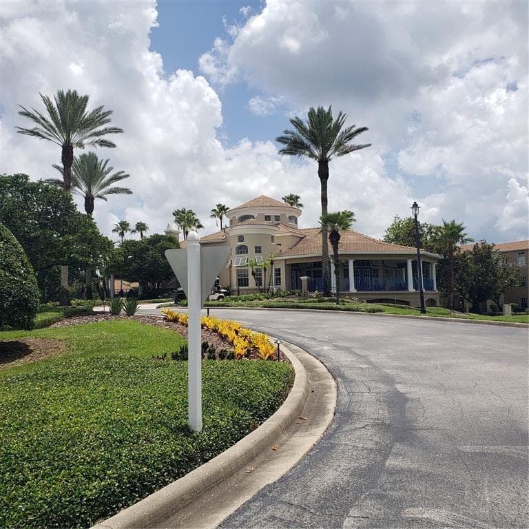 7300 WESTPOINTE BOULEVARD # 732, ORLANDO, FL 32835