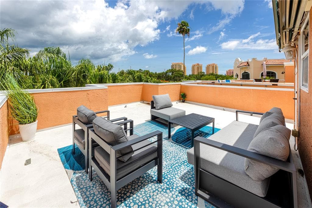 920 NORTH SHORE DRIVE NE, ST PETERSBURG, FL 33701 — zdjęcie 3