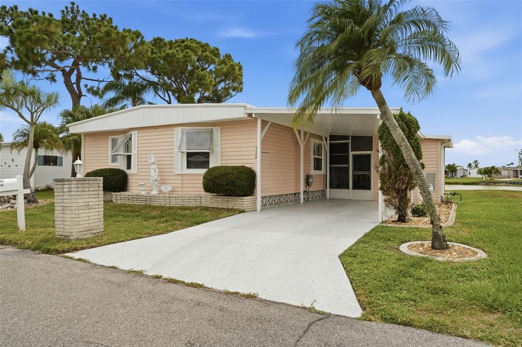520 IMPERIAL DRIVE, NORTH PORT, FL 34287