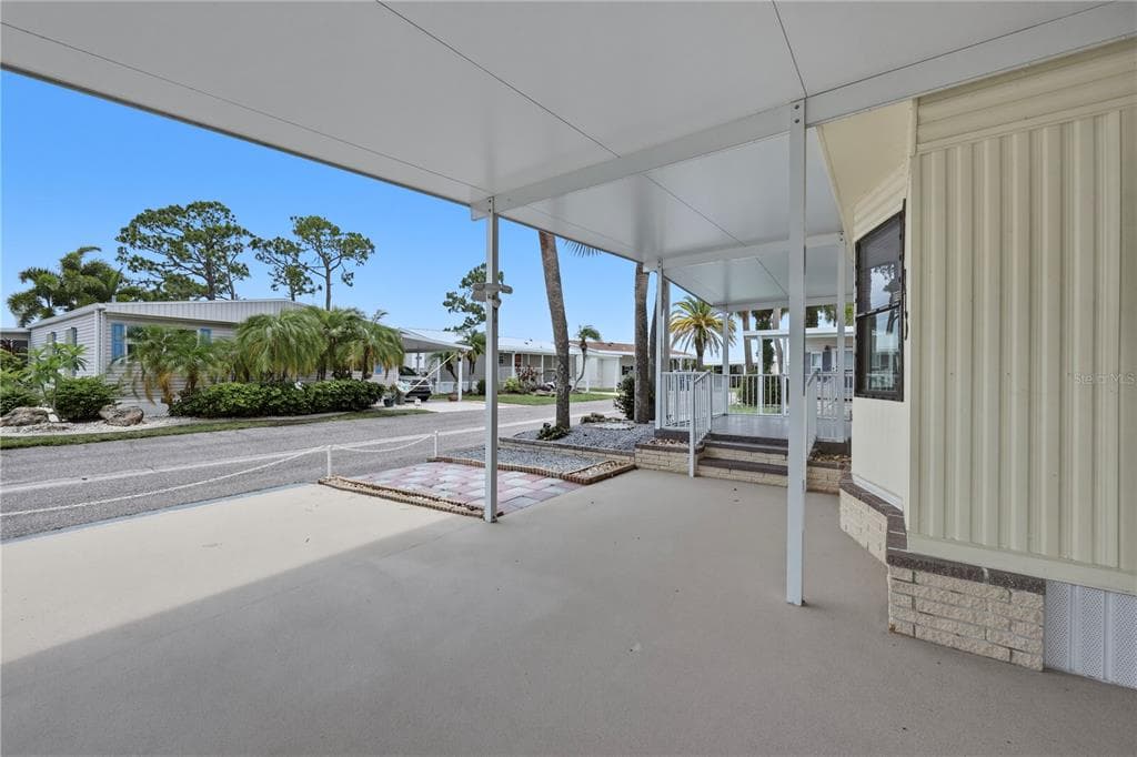 2100 KINGS HIGHWAY # 835, PORT CHARLOTTE, FL 33980 — zdjęcie 5