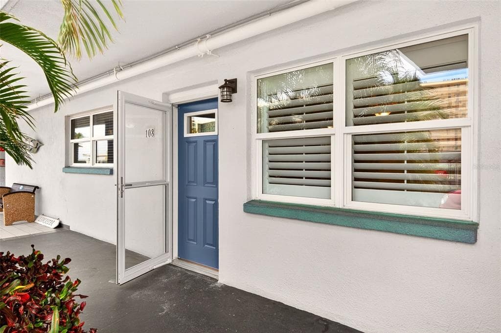 5925 SHORE BOULEVARD S # 108, GULFPORT, FL 33707 — zdjęcie 2