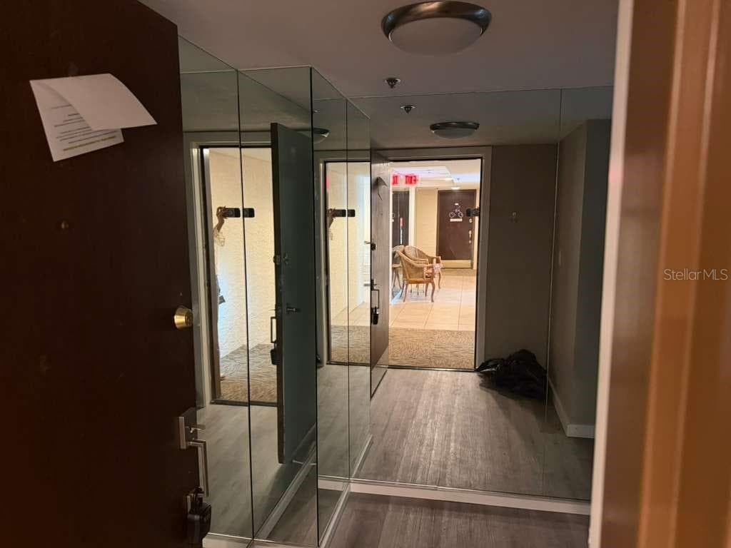 7432 SUNSHINE SKYWAY LANE S # 206, ST PETERSBURG, FL 33711 — zdjęcie 2