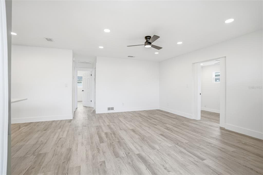 529 FIREFLY LANE, APOLLO BEACH, FL 33572 — zdjęcie 2