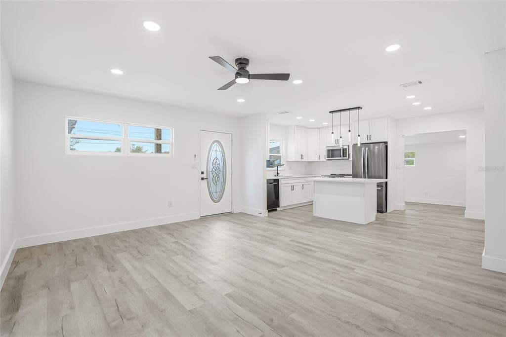 529 FIREFLY LANE, APOLLO BEACH, FL 33572 — zdjęcie 4