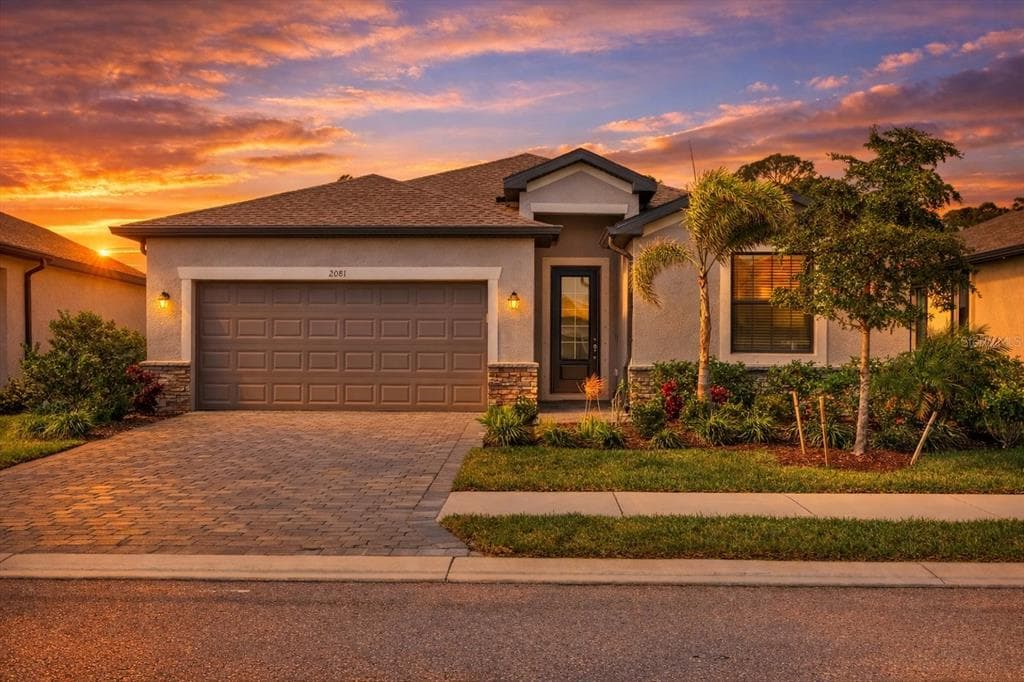 2081 GARDENIA AVENUE, PORT CHARLOTTE, FL 33953
