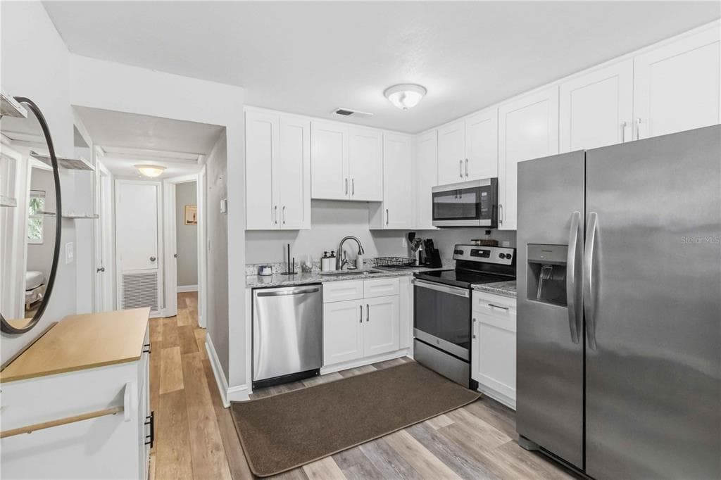 7012 40TH AVENUE N, ST PETERSBURG, FL 33709 — zdjęcie 5