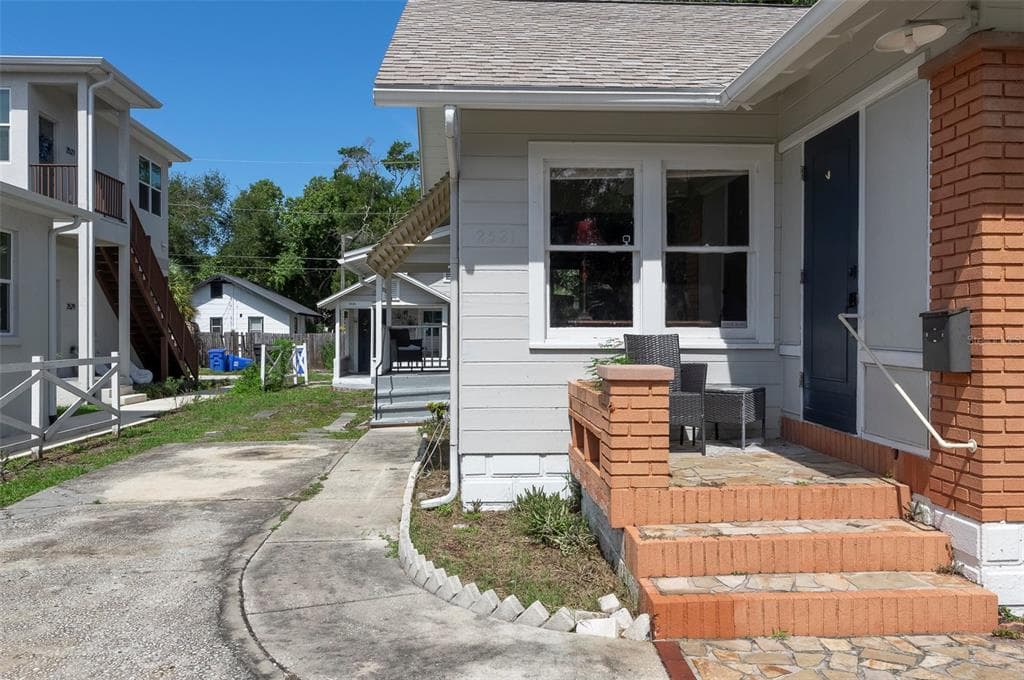 2521 4TH STREET S, ST PETERSBURG, FL 33705 — zdjęcie 3