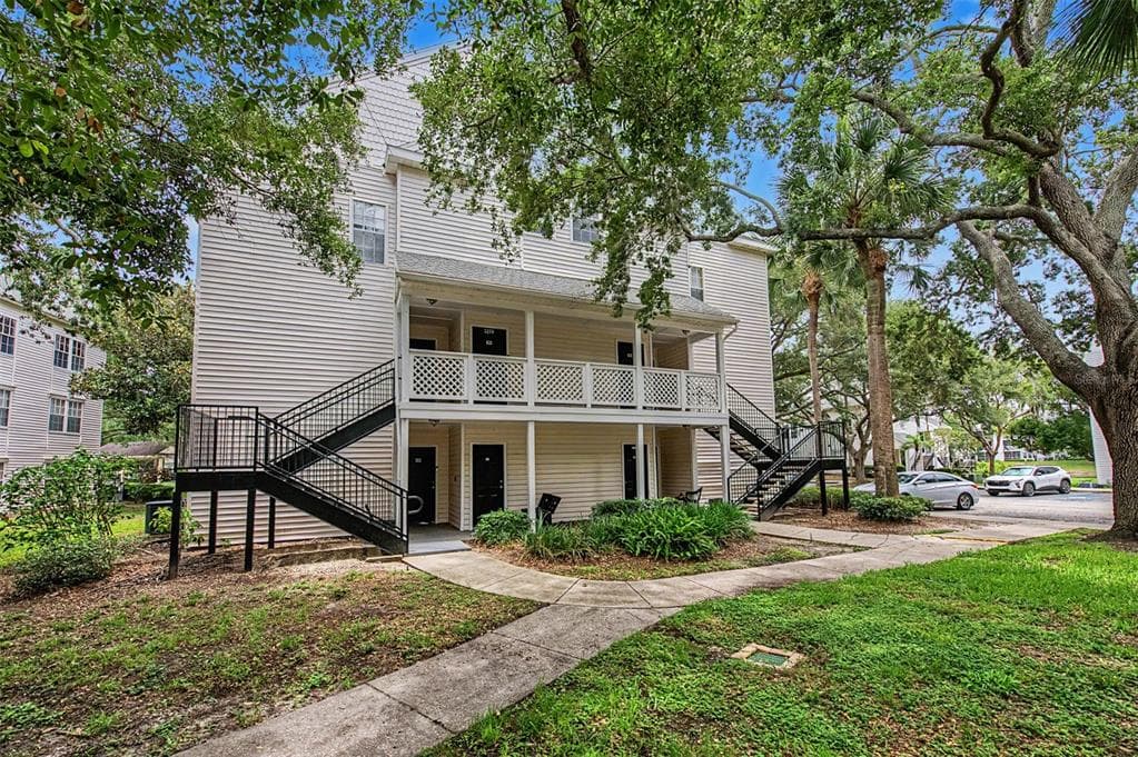 3270 HAVILAND COURT # 301, PALM HARBOR, FL 34684