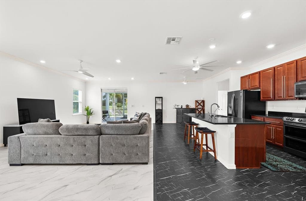 2365 MAURITANIA ROAD, PUNTA GORDA, FL 33983 — zdjęcie 3