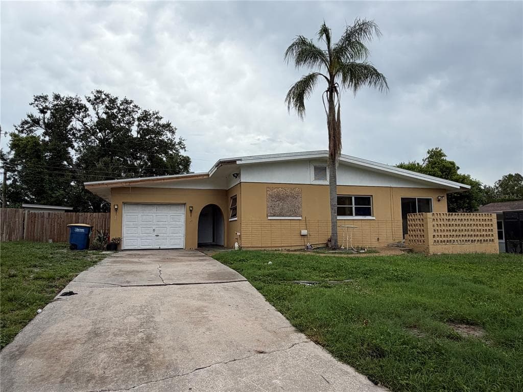 1330 EMILY COURT, CLEARWATER, FL 33756