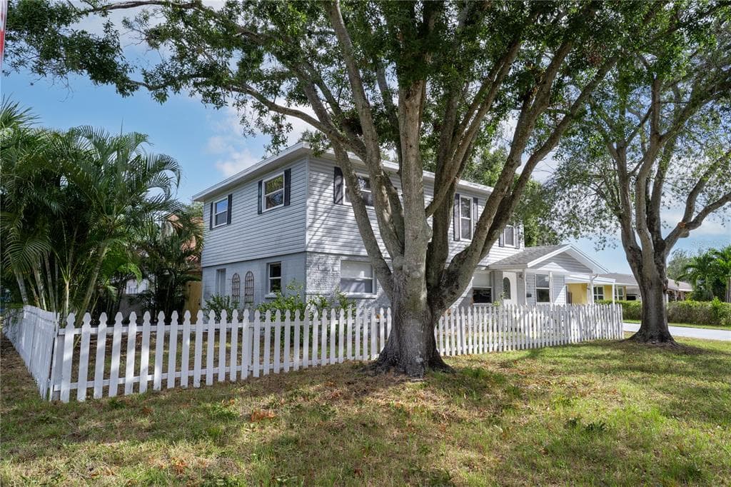 7991 24TH AVE N AVENUE N, ST PETERSBURG, FL 33710 — zdjęcie 3