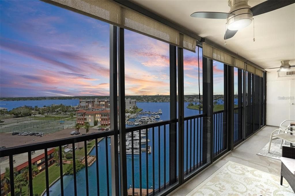 10355 PARADISE BOULEVARD # 1010-1011, ST PETERSBURG, FL 33706 — zdjęcie 2